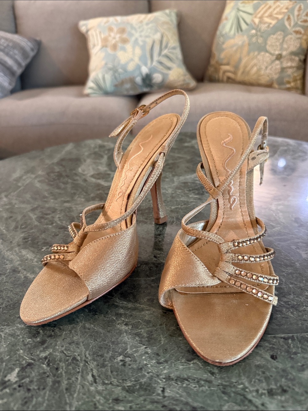 Nina SZ 6 Gold Strappy Crystal-Embellished High Heel Sandals